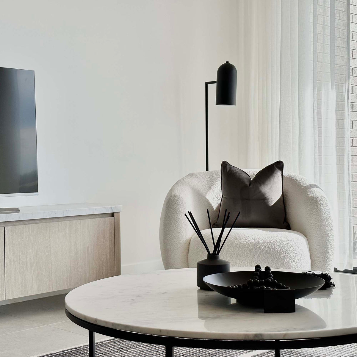 Ella-Marble-Coffee-Table-Black-@purple.feather-styling edit 4