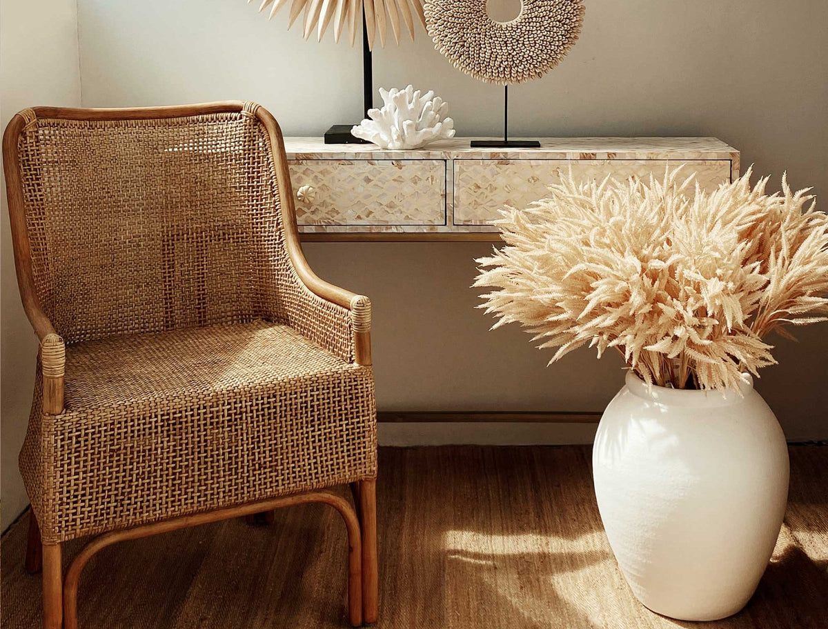 HAMPTONS-RAFFLES-CHAIR-2