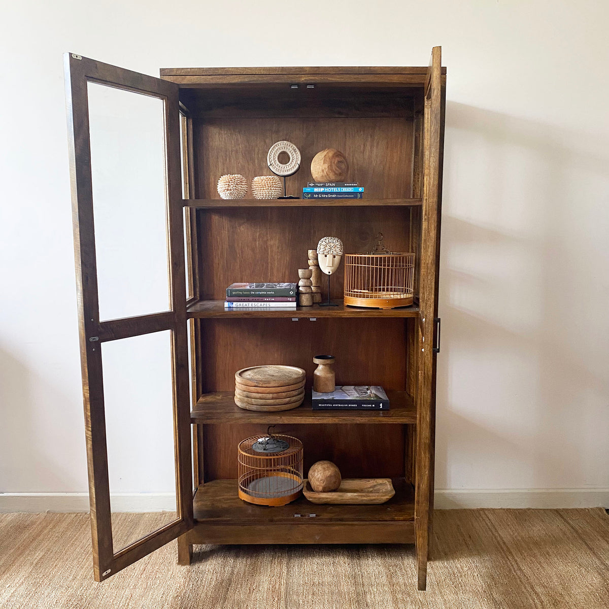 New-York-Display- Cabinet 25-2