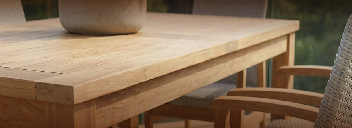Outdoor Dining Tables