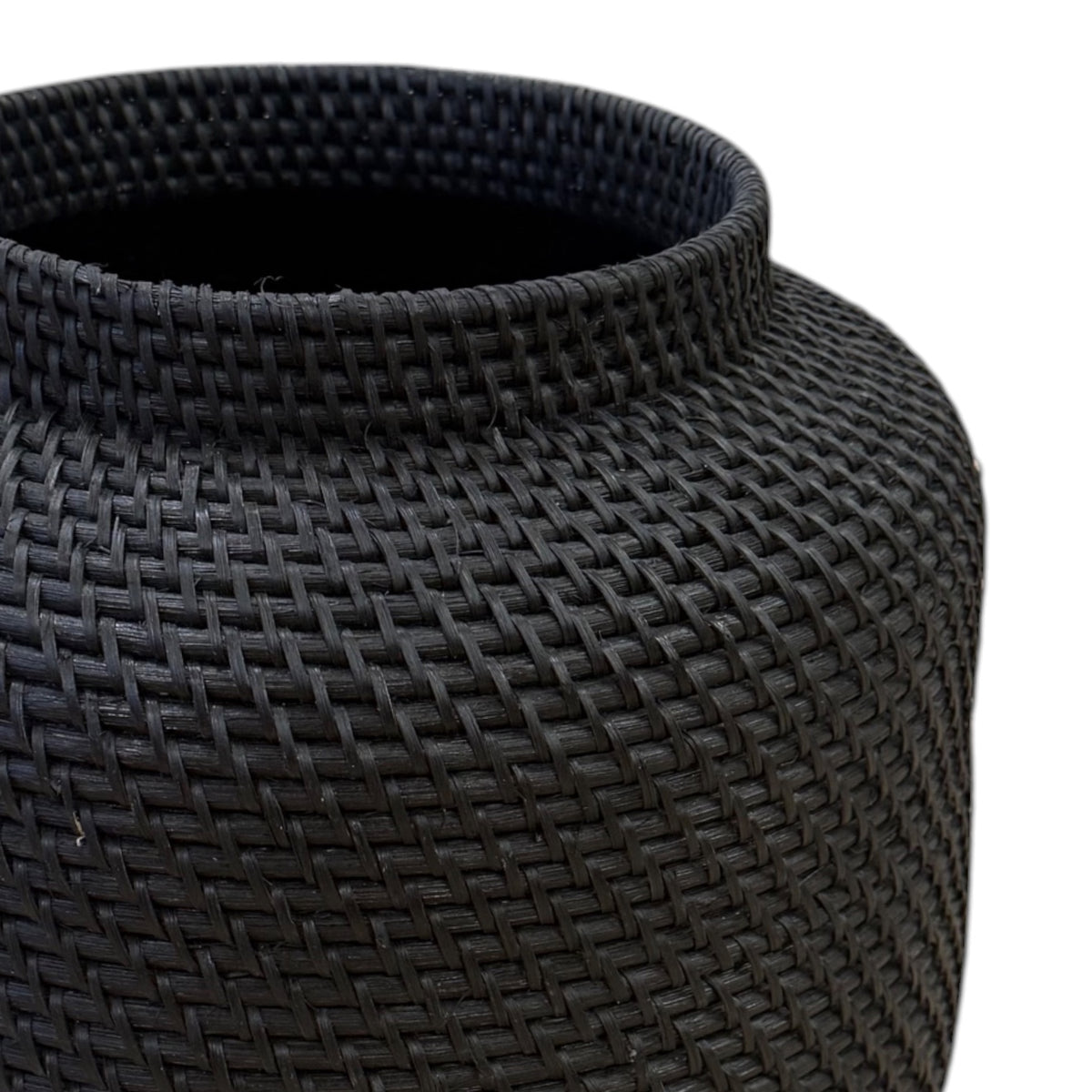 Bahama Rattan Urn - Black