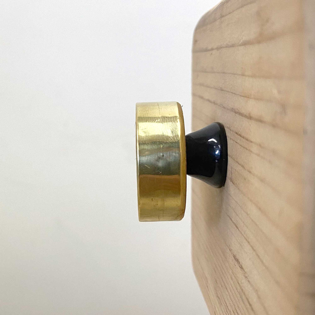 Leopard B Knob - 3cm