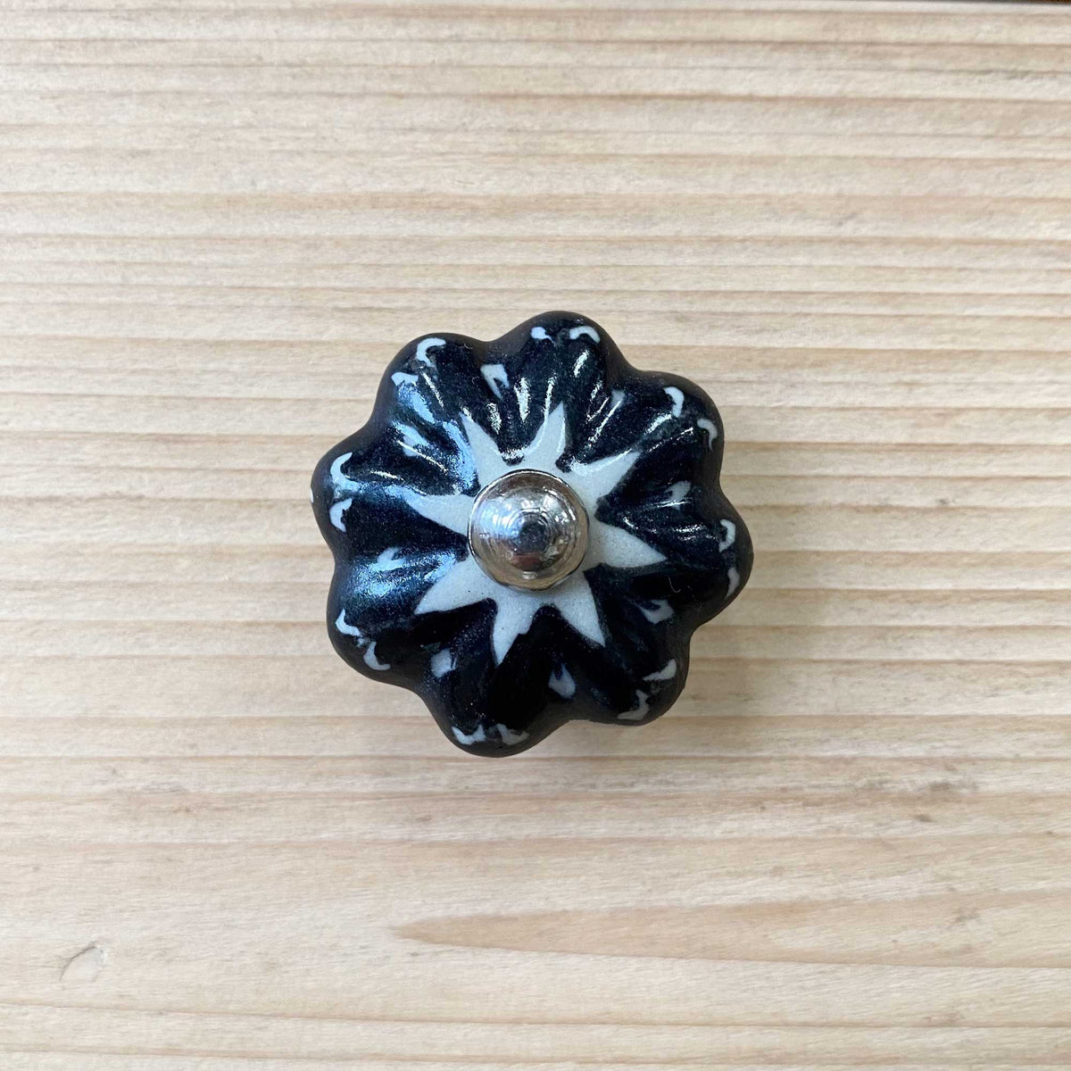 Ceramic White Star Knob - 3.5cm