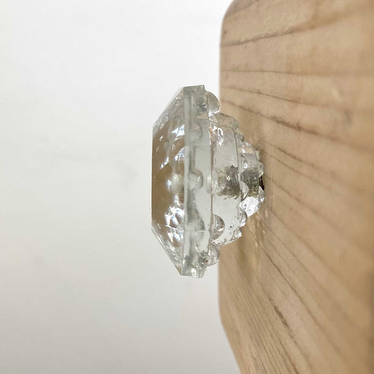 Diamond Glass D Knob - 4cm