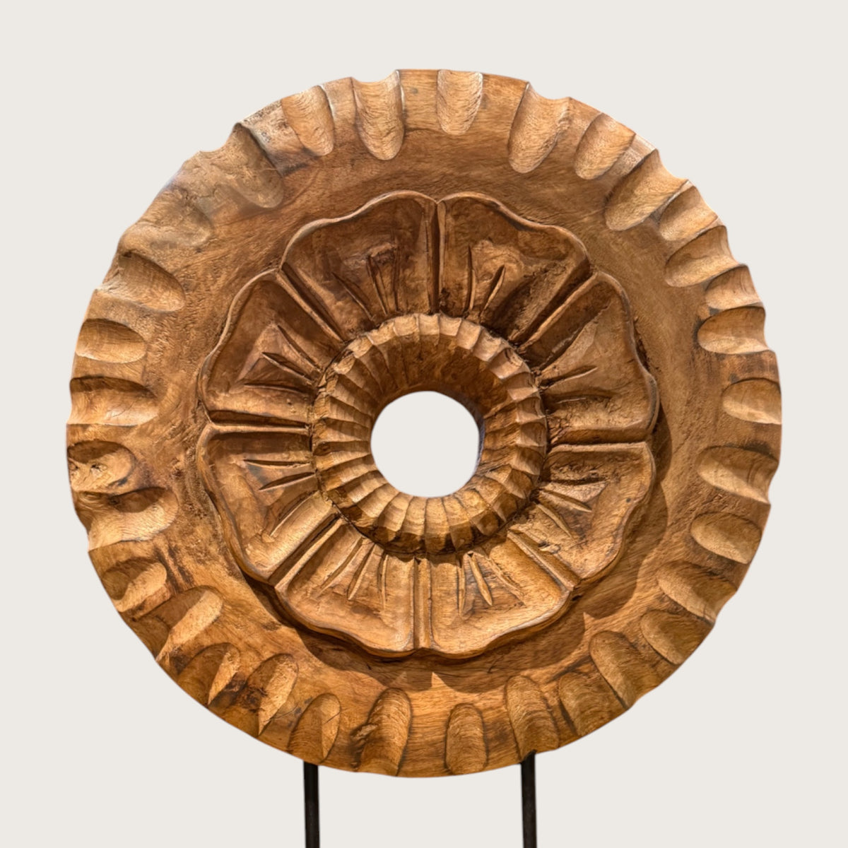 Flower Disc on Base - Large