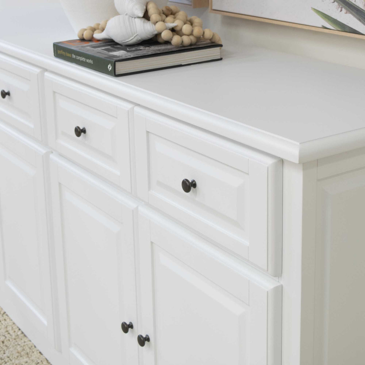 Hamptons Buffet - White