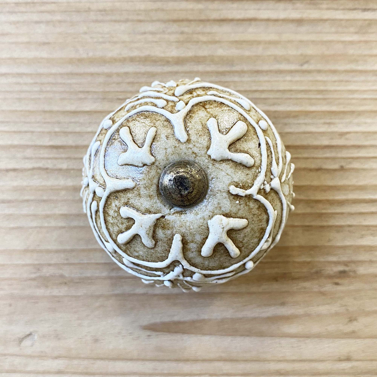 Antique Beige Knob - 4.5cm
