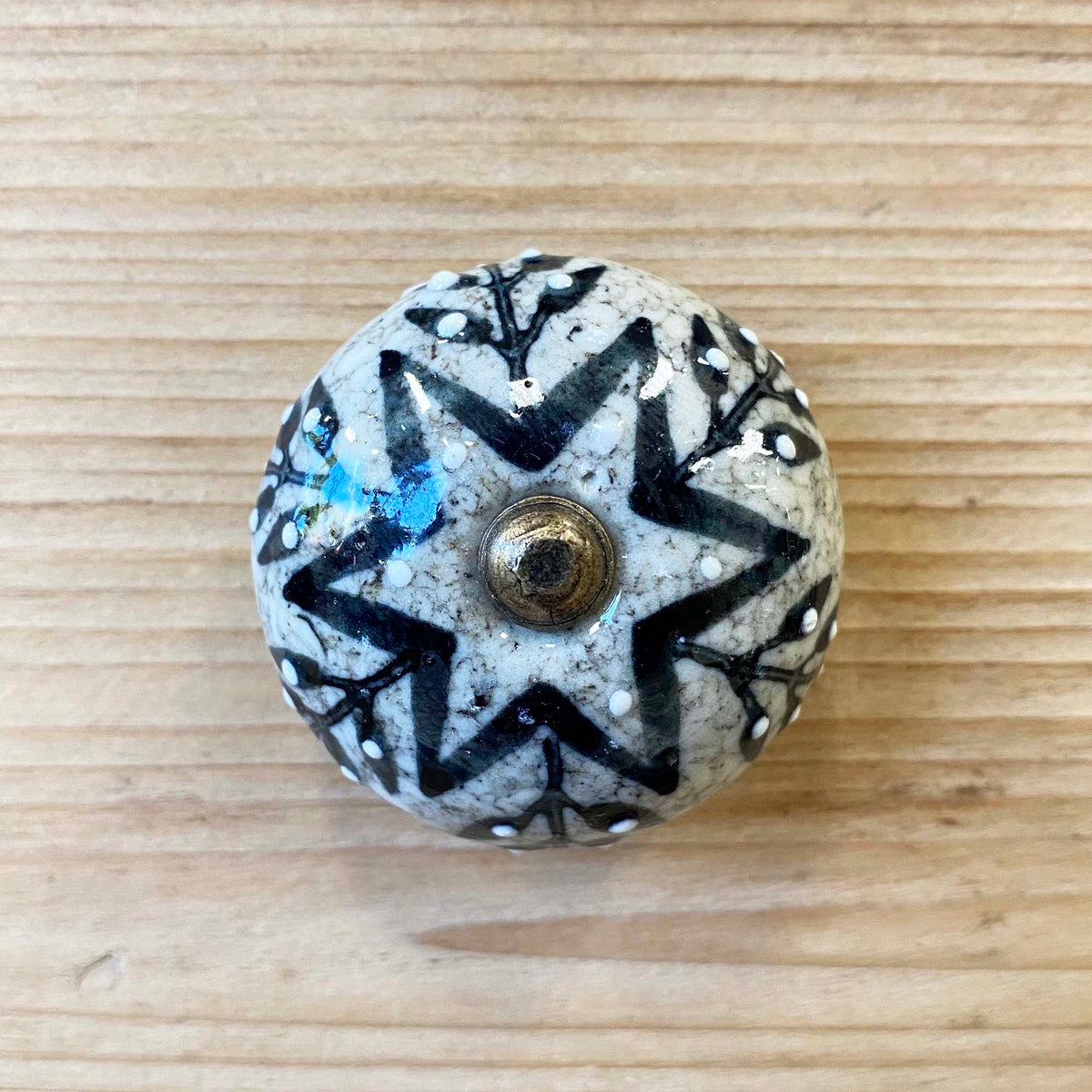 Marbleised Dotty Flower A Knob - 4.5cm