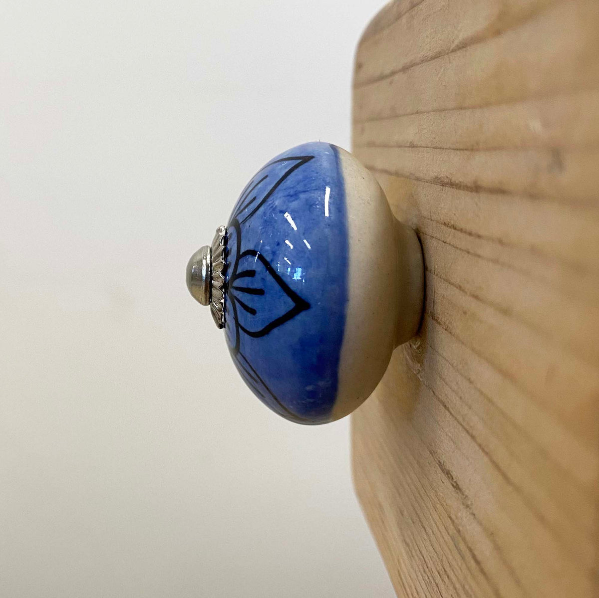 Sicilian Blue Knob - 4.5cm