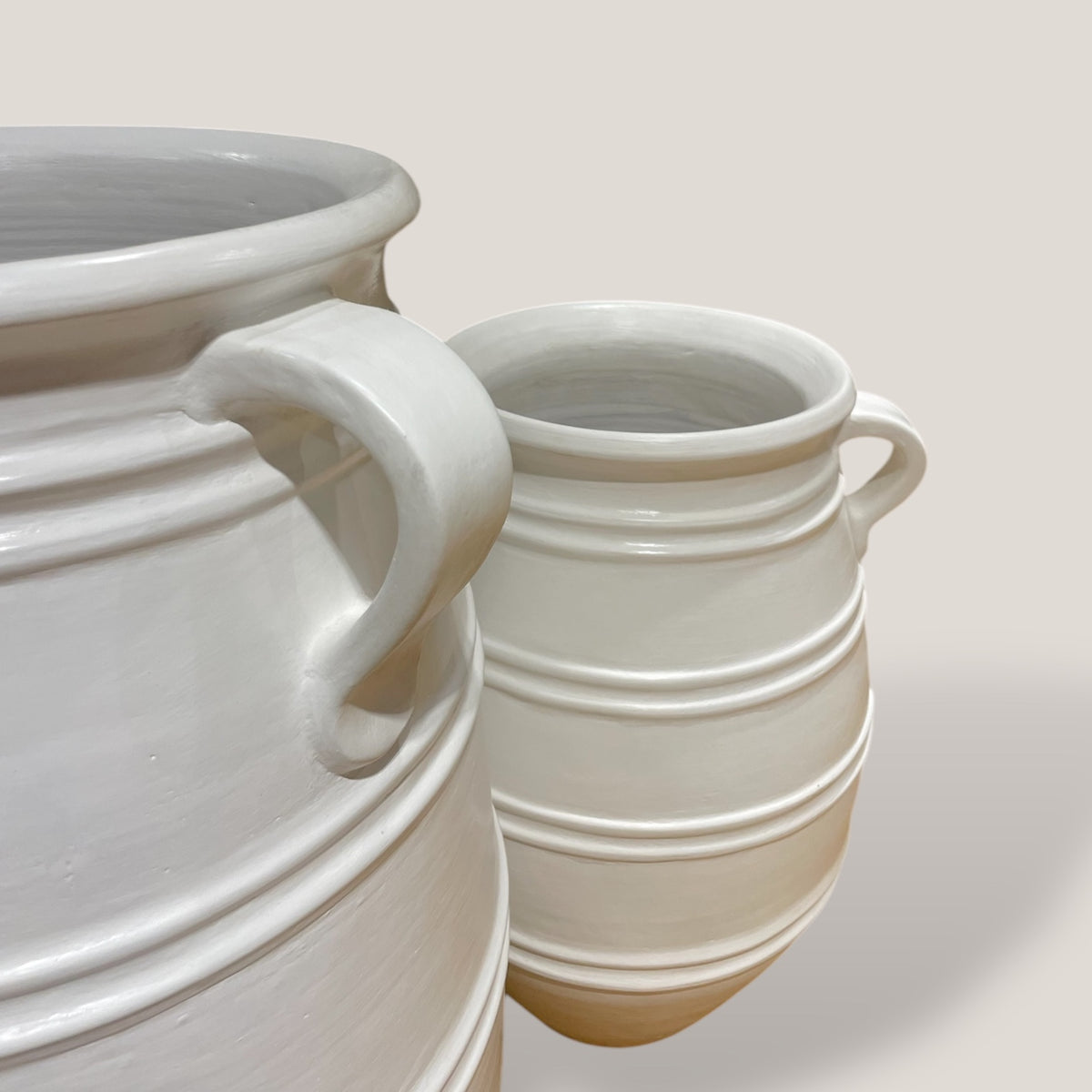 White Mediterranean Pot - 80cm