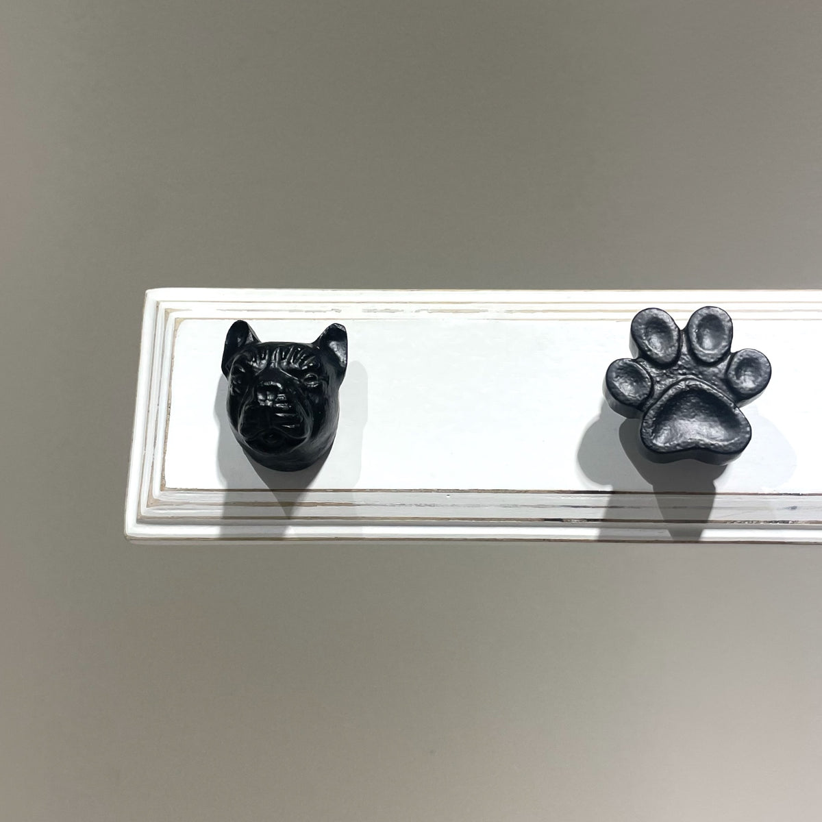Puppy Dog 3 Hook - White