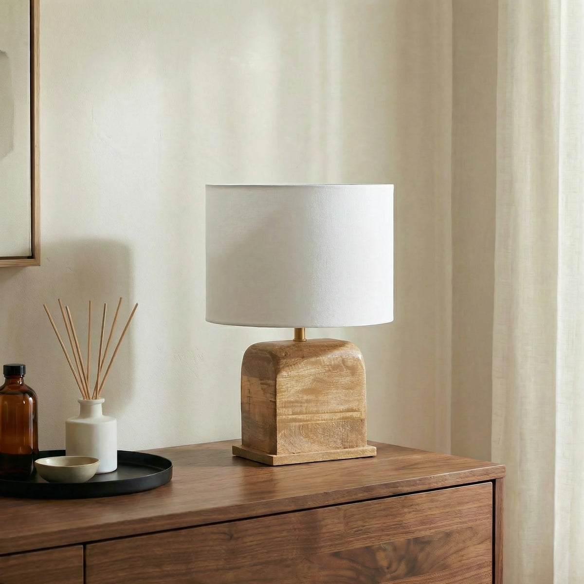 Tahoe Timber Table Lamp with Shade