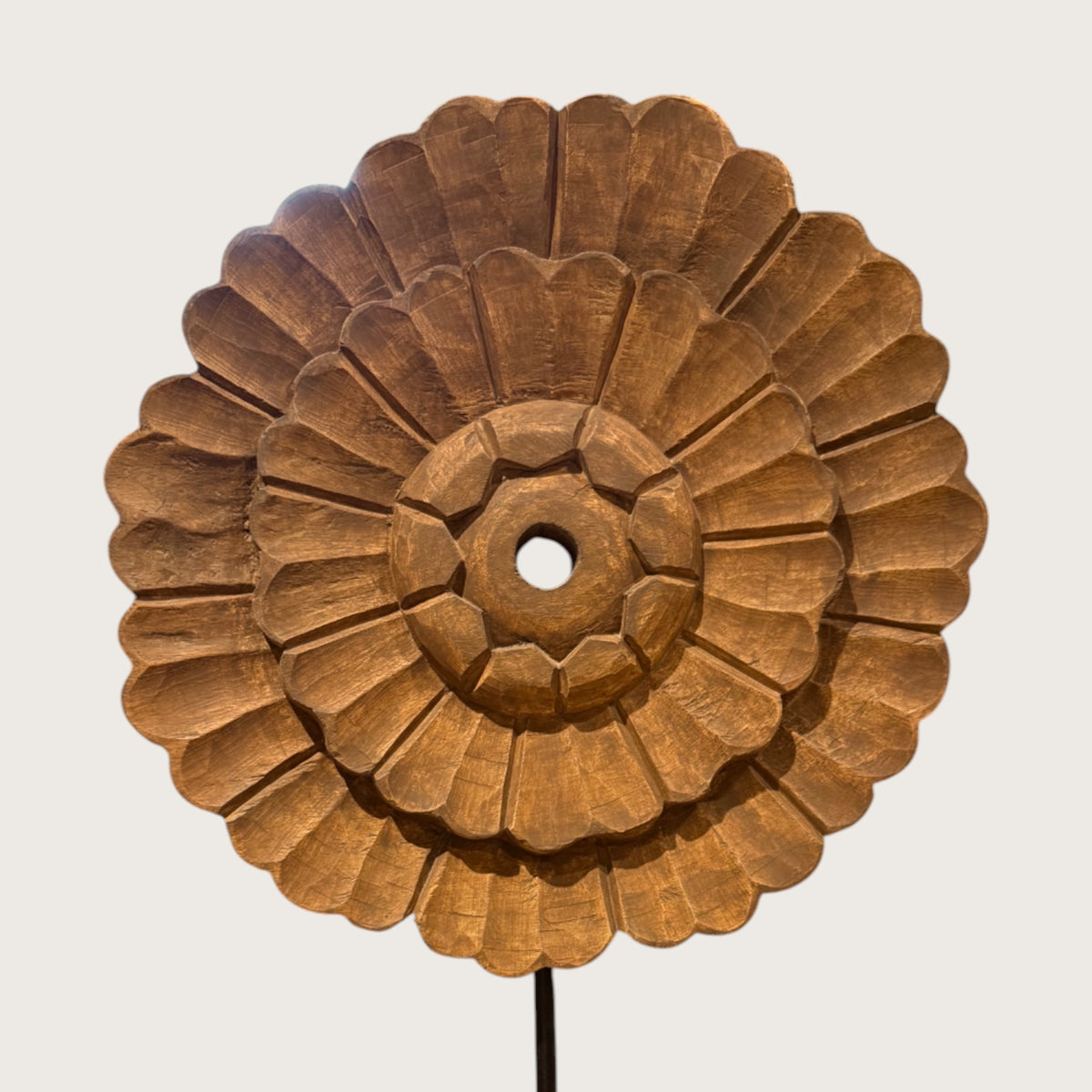 Carved Flower on Base - Large