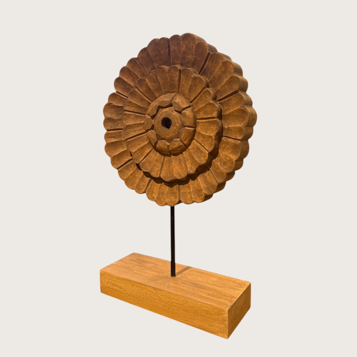 Carved Flower on Base - Large