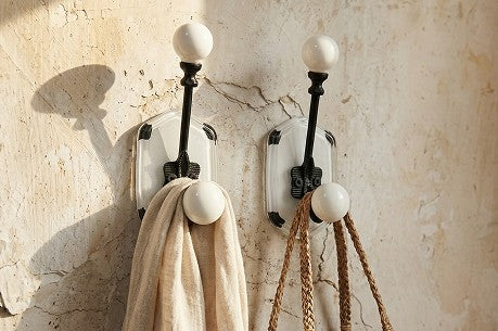 Doorstops, Knobs & Hooks