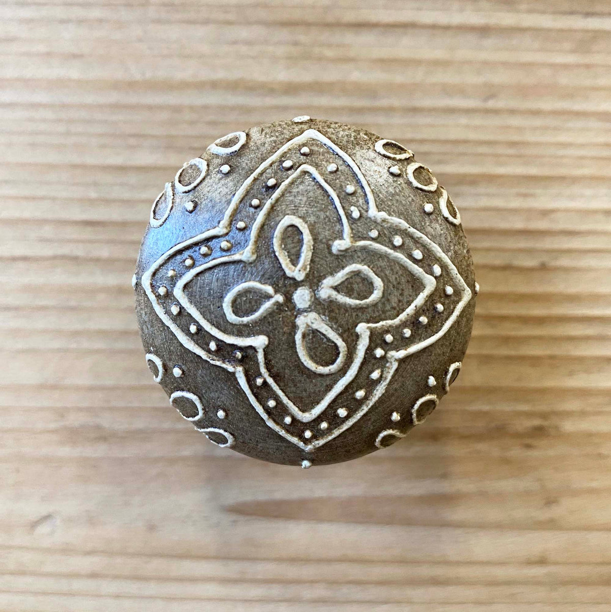 Wooden Motif D Knob - 4cm