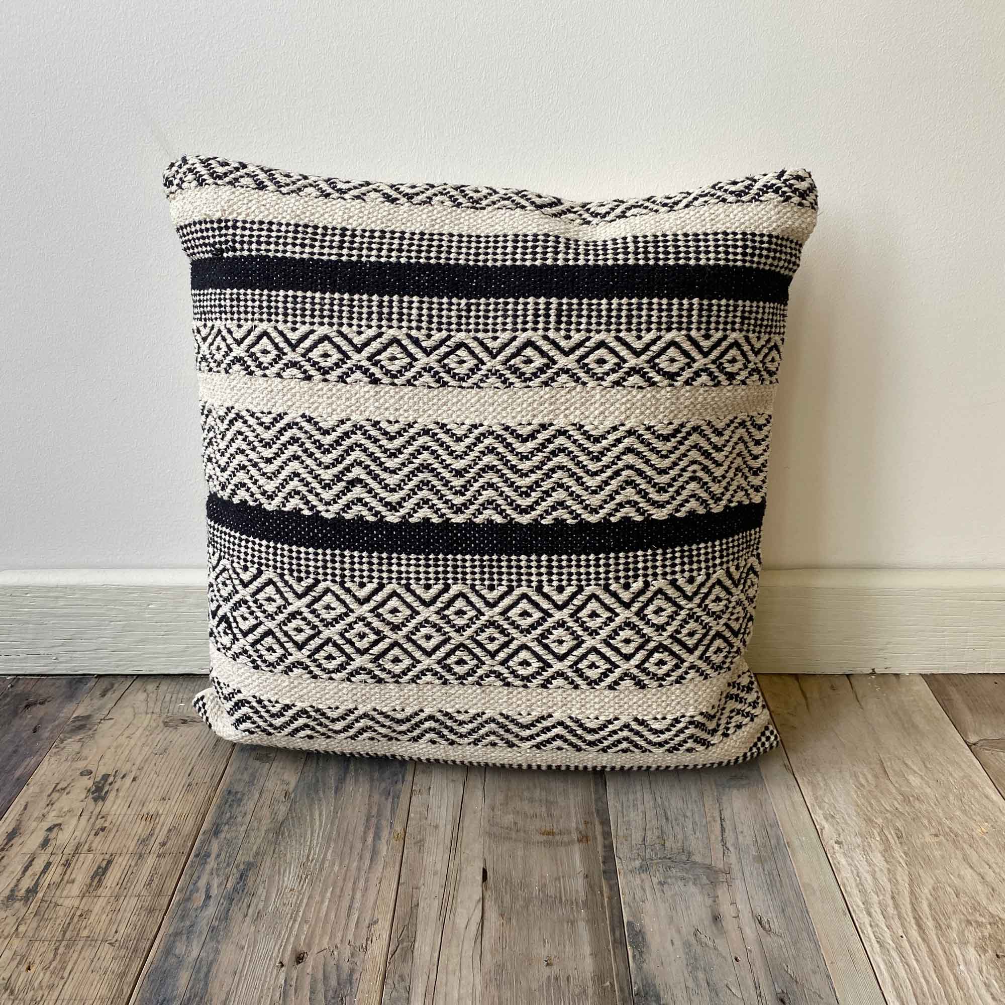 Aly Cushion 50 X 50 » Shack Homewares
