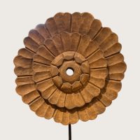 Carved Flower On Base Large IMG2