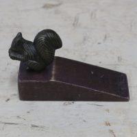 DC1598-Door-Stop-Squirrel-2