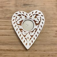 DH019-WOODEN-HEART-TEALIGHT-HOLDER-3