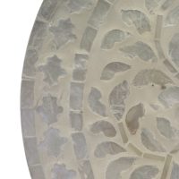 Flower Capiz Placemat CLOSE UP IMG1