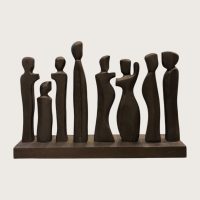 Group figures On Base Black IMG1