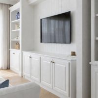 Hamptons Entertainment Unit JS AI edit2