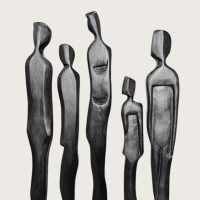Tall figures On Base Black IMG2
