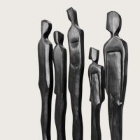 Tall figures On Base Black IMG4